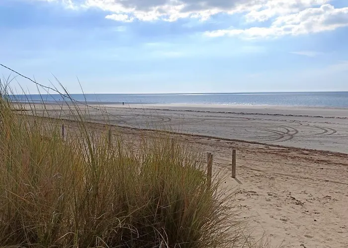 Appartement Lumineux Face Aux Dunes - 2 Chambres, Balcon, Parking - 15 Min De Saint-jean-de-monts - Fr-1-540-205